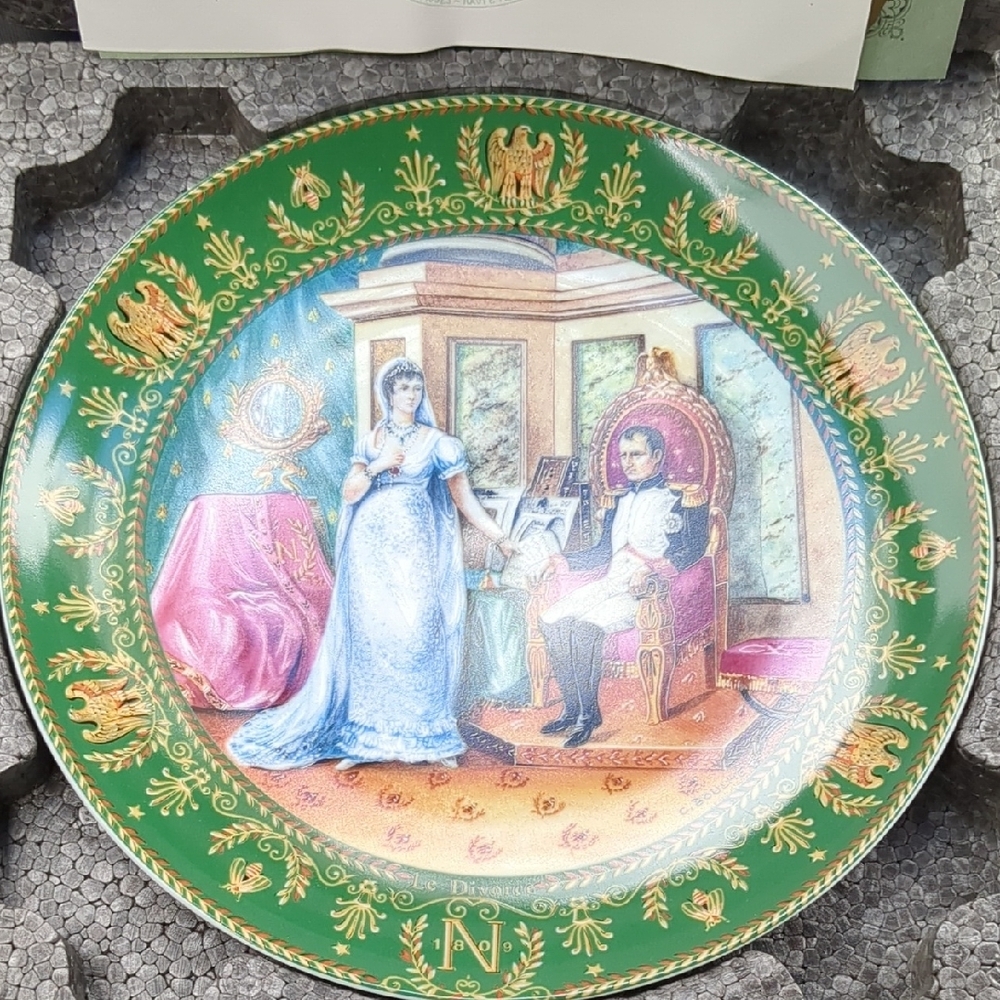 Decorative Green Plate with Historical Scene